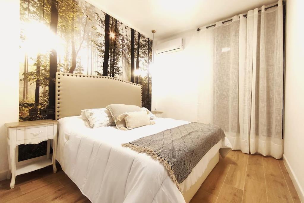 Oasis Suites Fernando IV Séville Extérieur photo